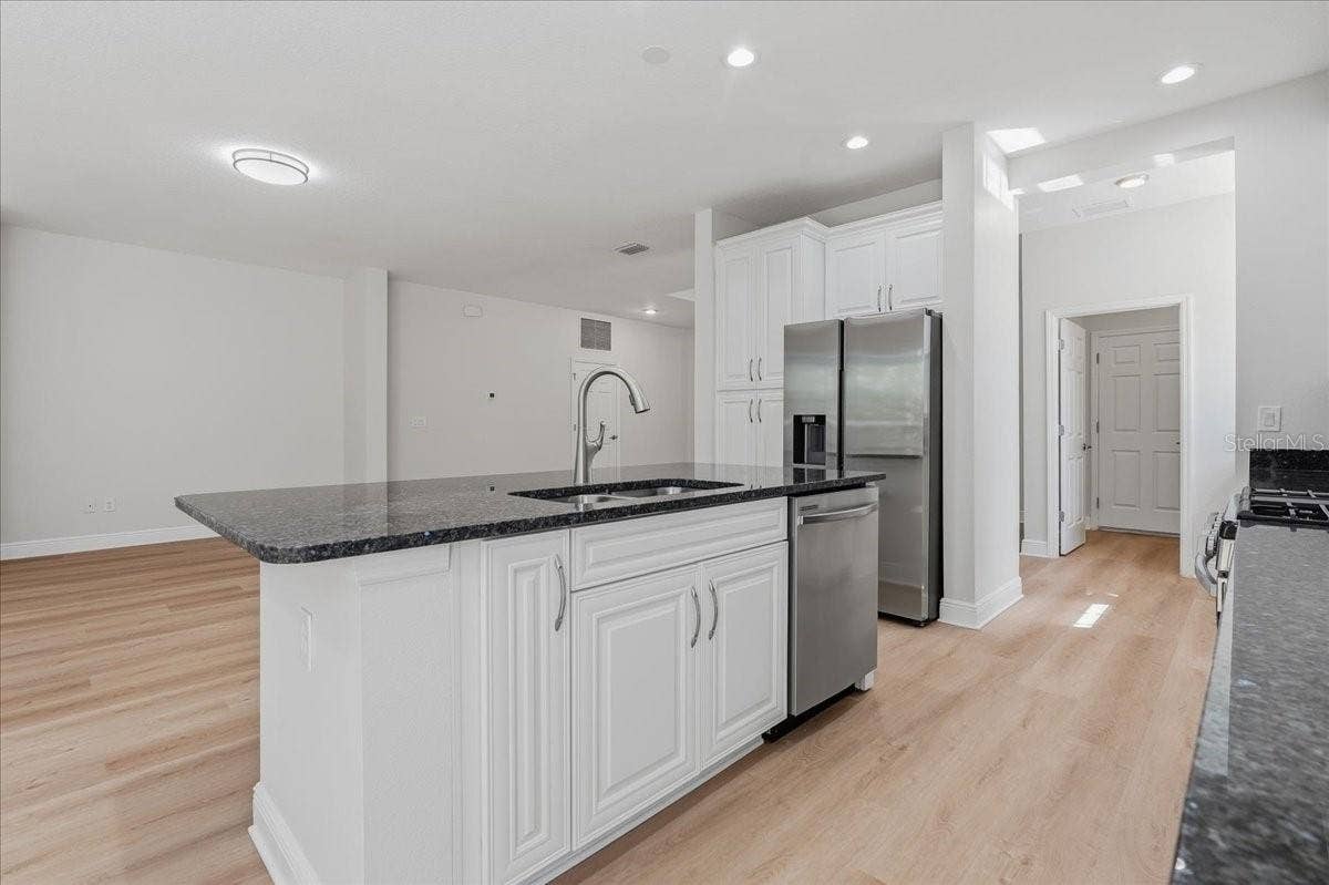 5118 COASTAL SCENE DRIVE, Apollo Beach, FL 33572