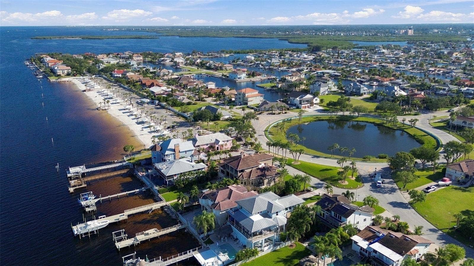 5300 PILOTS PLACE, New Port Richey, FL 34652