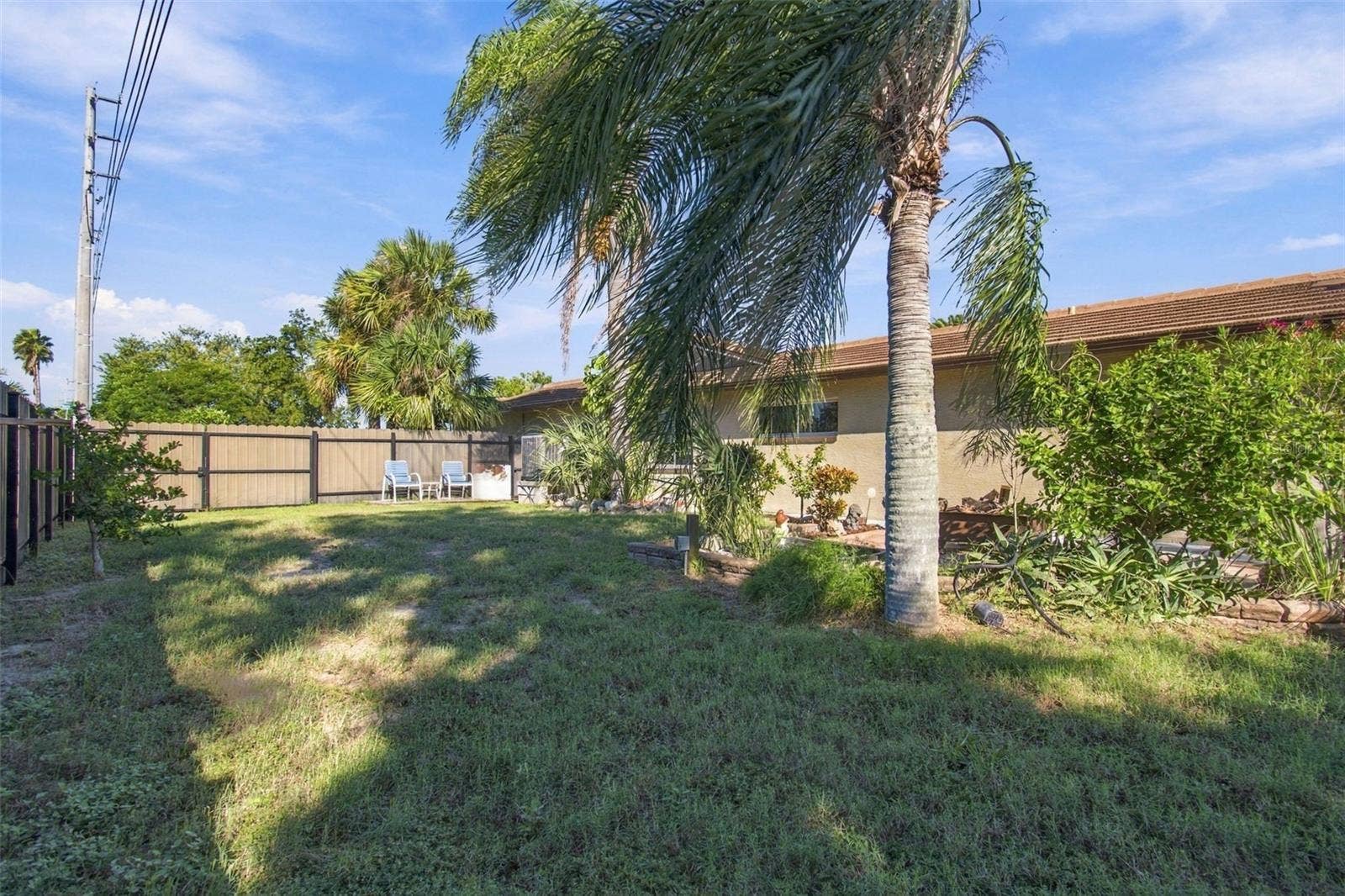 5300 PILOTS PLACE, New Port Richey, FL 34652