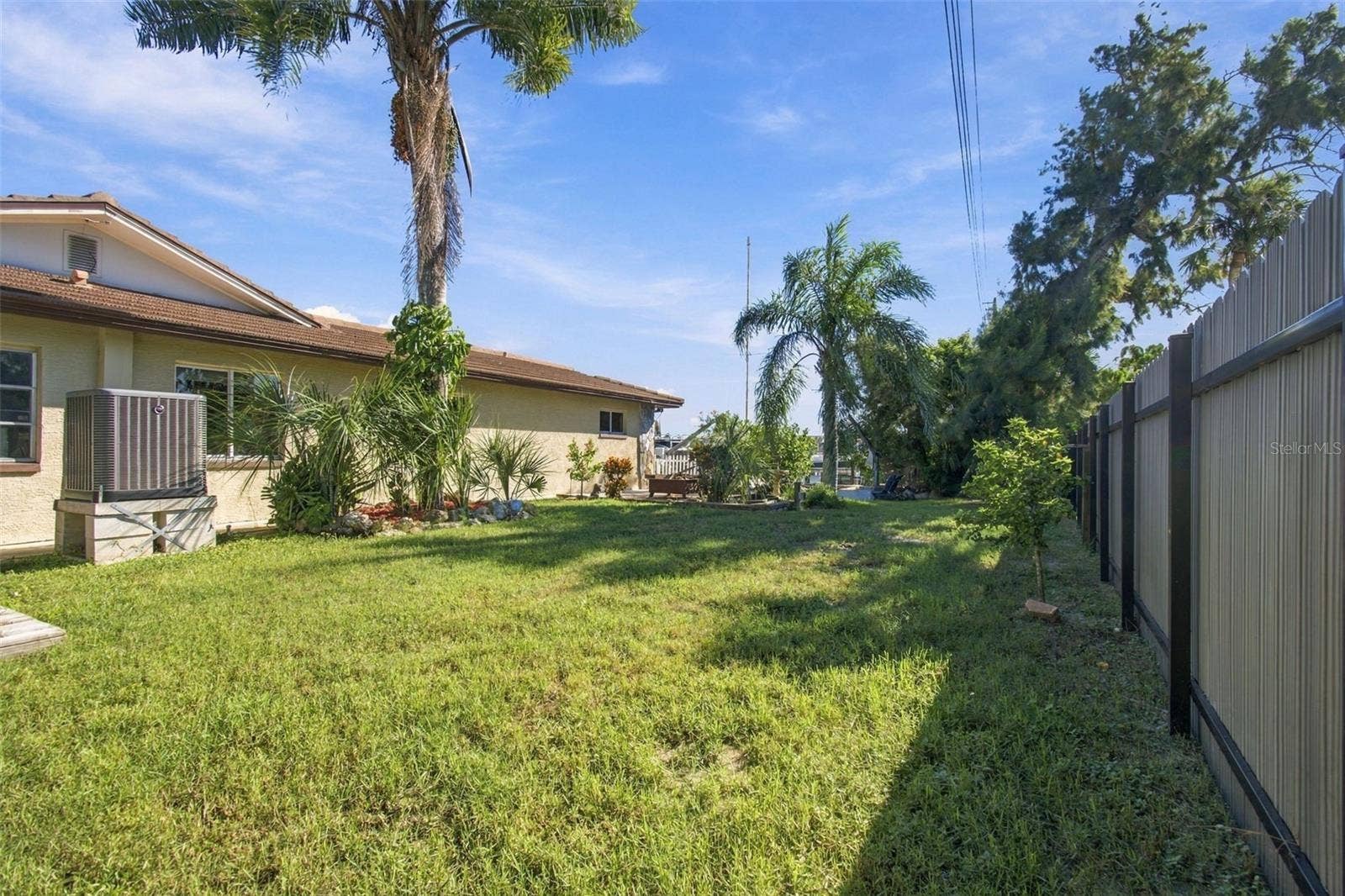 5300 PILOTS PLACE, New Port Richey, FL 34652