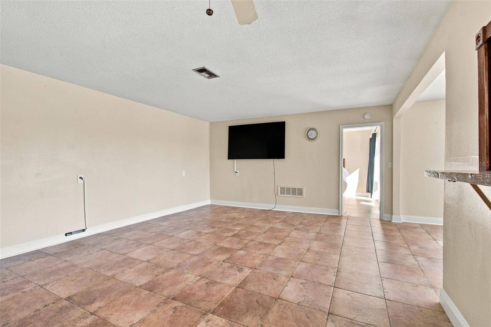 5300 PILOTS PLACE, New Port Richey, FL 34652