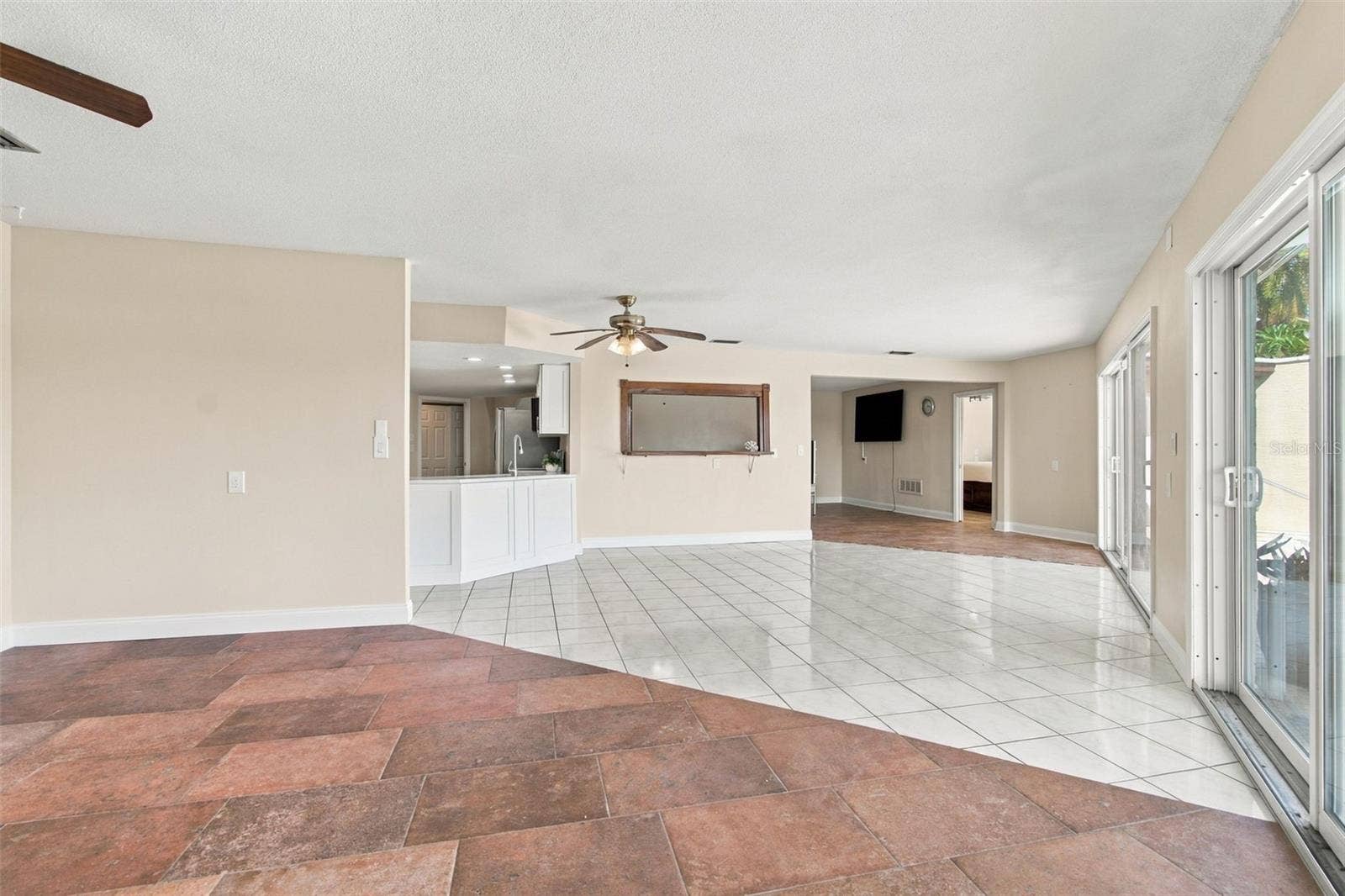 5300 PILOTS PLACE, New Port Richey, FL 34652