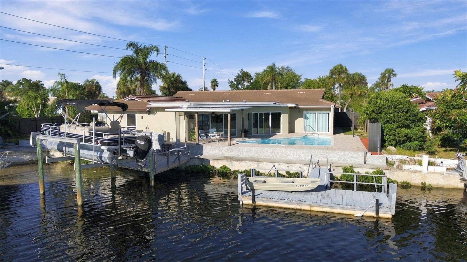 5300 PILOTS PLACE, New Port Richey, FL 34652