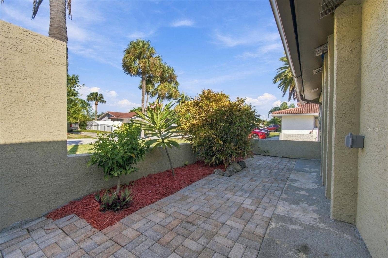 5300 PILOTS PLACE, New Port Richey, FL 34652