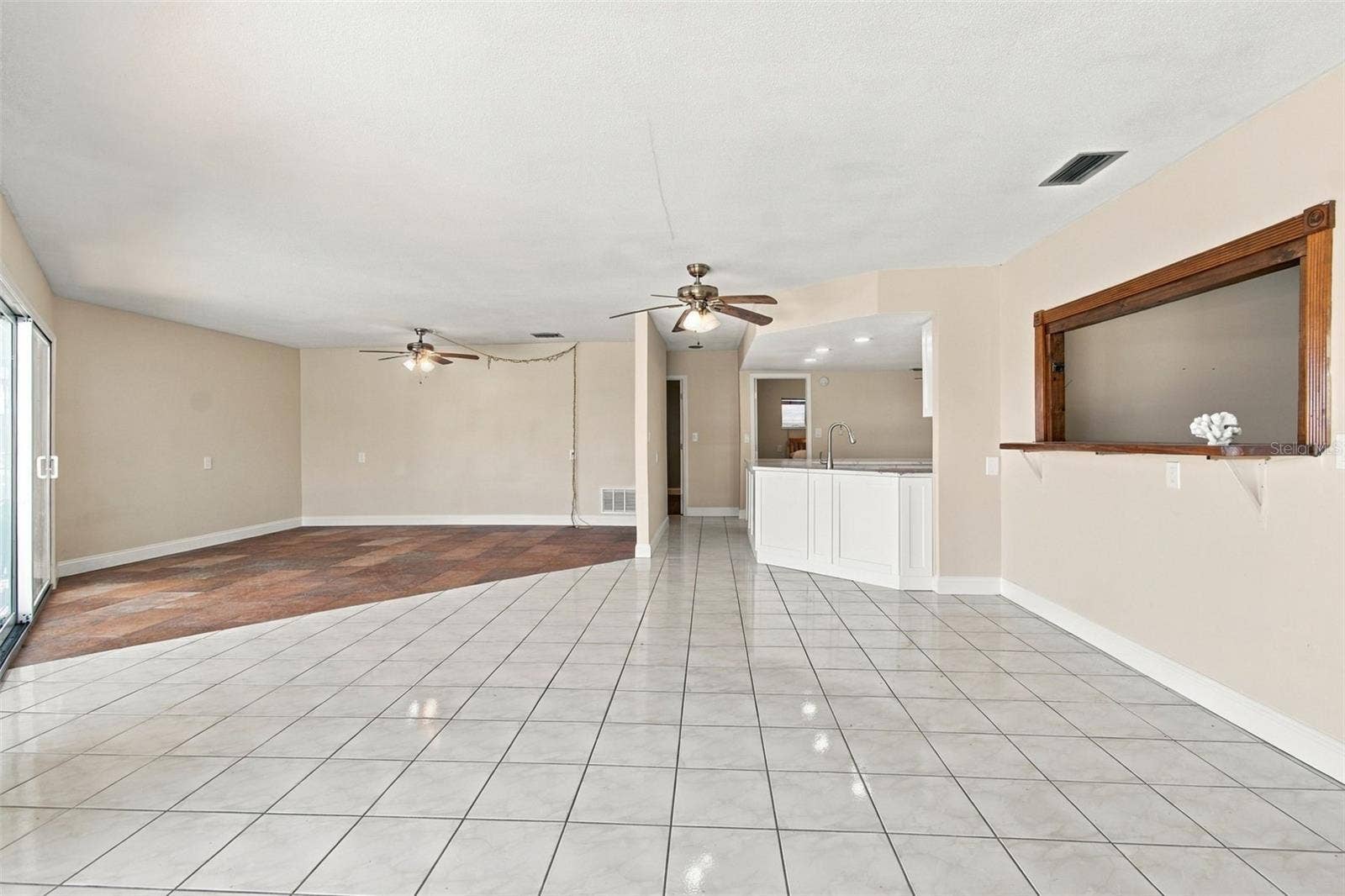 5300 PILOTS PLACE, New Port Richey, FL 34652