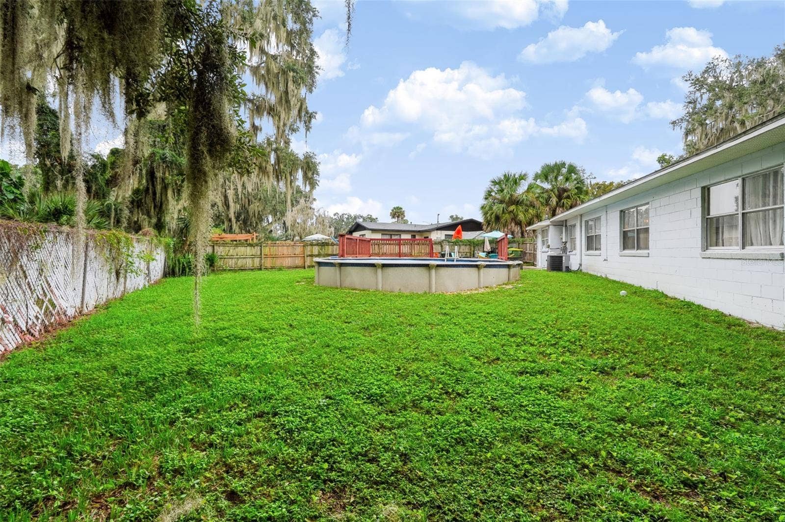 1020 COTTONWOOD STREET, Leesburg, FL 34748