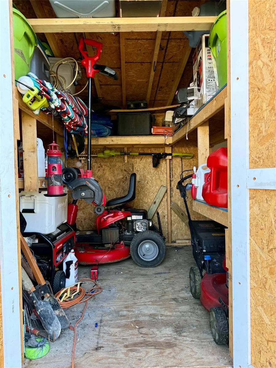 3414 CADE LANE, Valrico, FL 33596 Shed