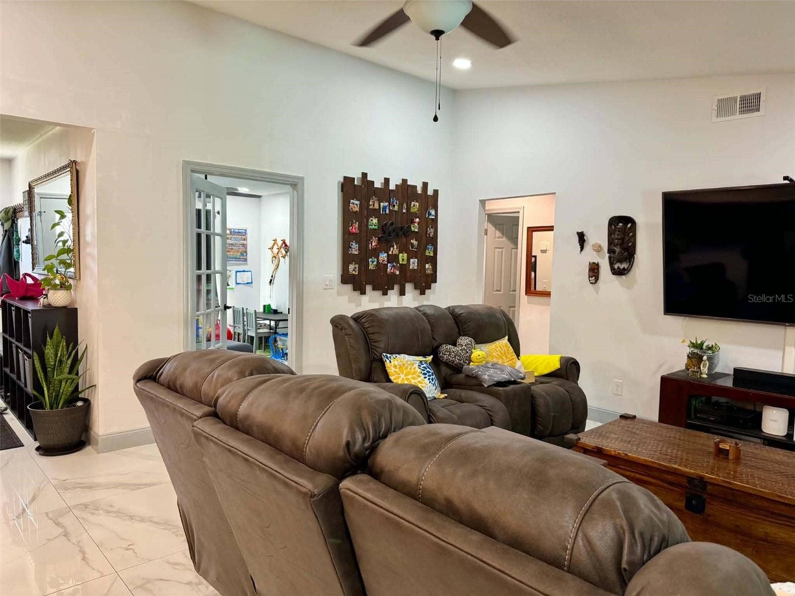 3414 CADE LANE, Valrico, FL 33596 3414 CADE LANE, Valrico, FL 33596