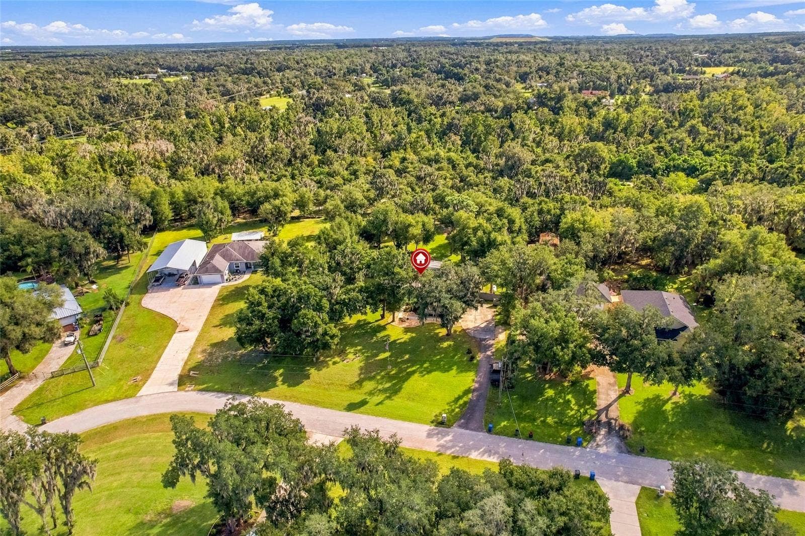 8416 SOUTHWOOD OAKS STREET, Lithia, FL 33547 8416 SOUTHWOOD OAKS STREET, Lithia, FL 33547