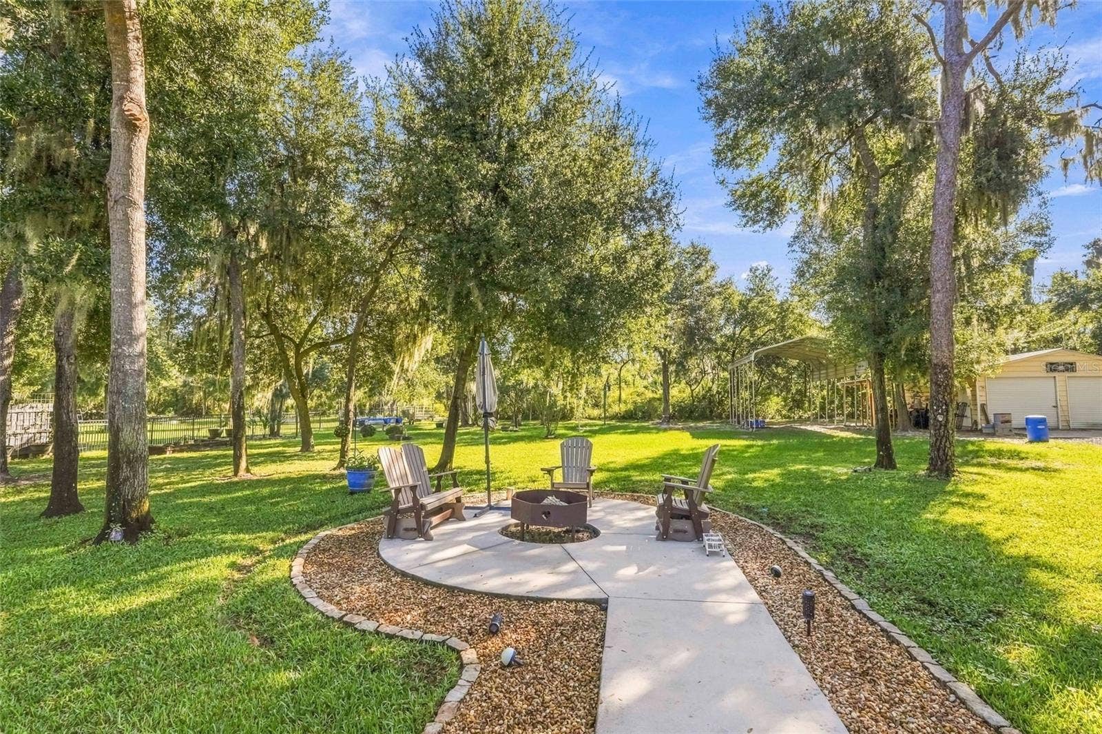 8416 SOUTHWOOD OAKS STREET, Lithia, FL 33547 8416 SOUTHWOOD OAKS STREET, Lithia, FL 33547