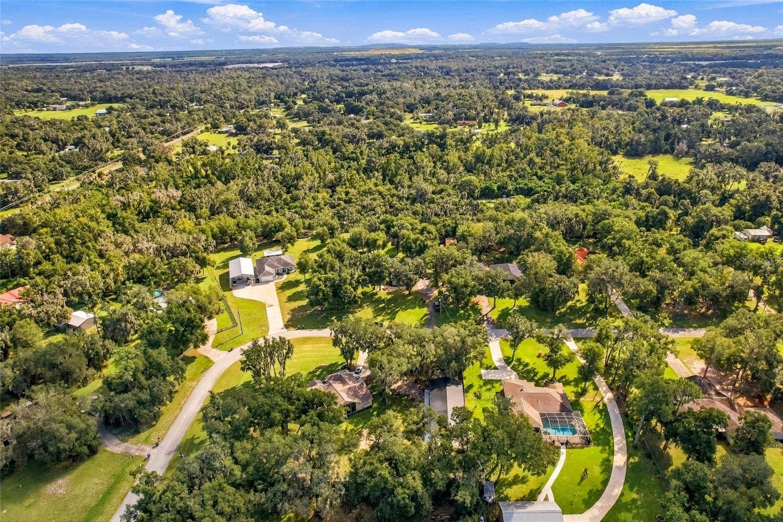 8416 SOUTHWOOD OAKS STREET, Lithia, FL 33547 8416 SOUTHWOOD OAKS STREET, Lithia, FL 33547