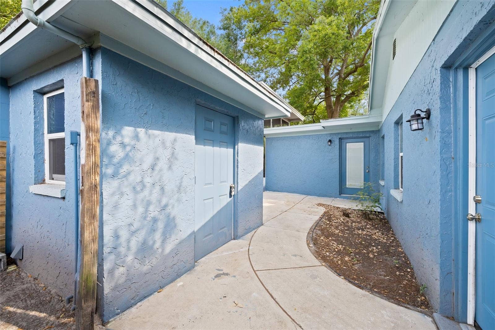 5707 N 15TH STREET, Tampa, FL 33610 5707 N 15TH STREET, Tampa, FL 33610