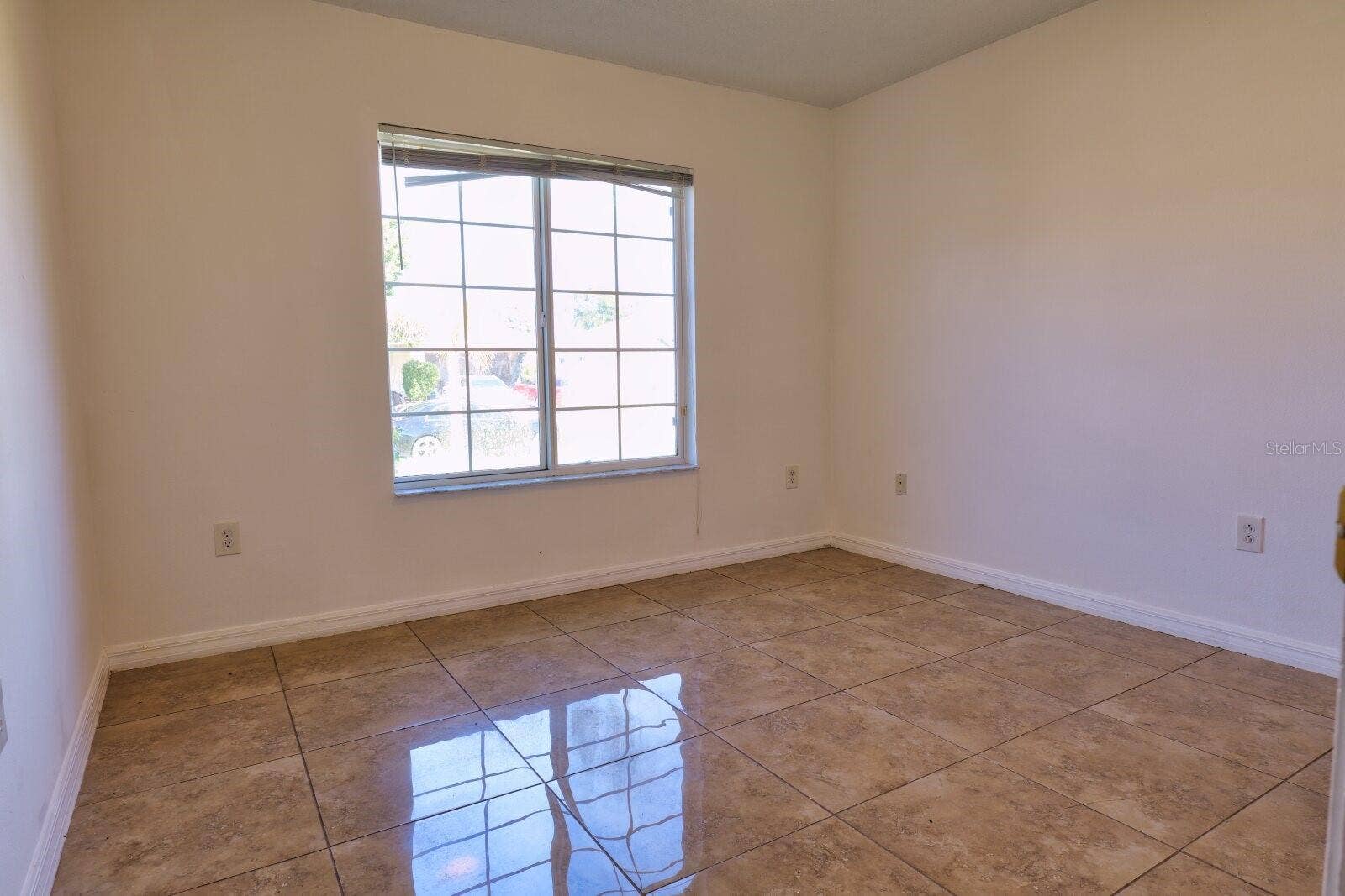 11007 WHITECAP DRIVE, Riverview, FL 33579 11007 WHITECAP DRIVE, Riverview, FL 33579