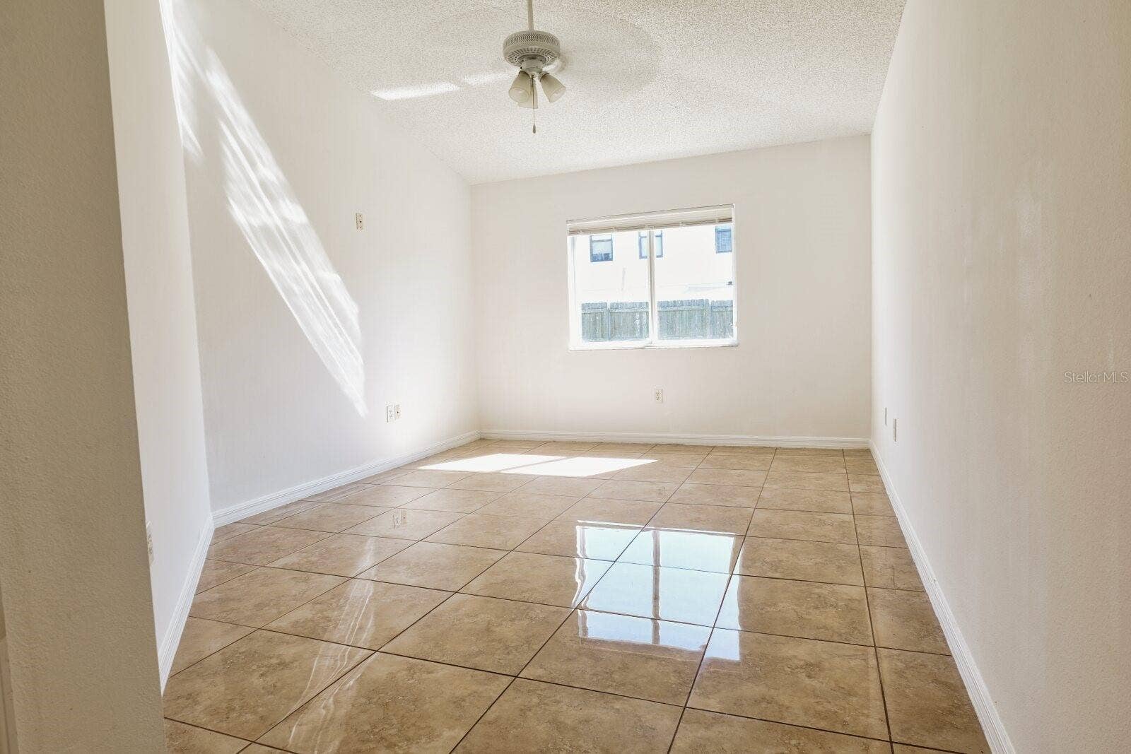11007 WHITECAP DRIVE, Riverview, FL 33579 11007 WHITECAP DRIVE, Riverview, FL 33579