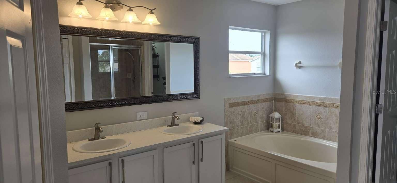2462 HARRISON PLACE BOULEVARD, Lakeland, FL 33810 2462 HARRISON PLACE BOULEVARD, Lakeland, FL 33810