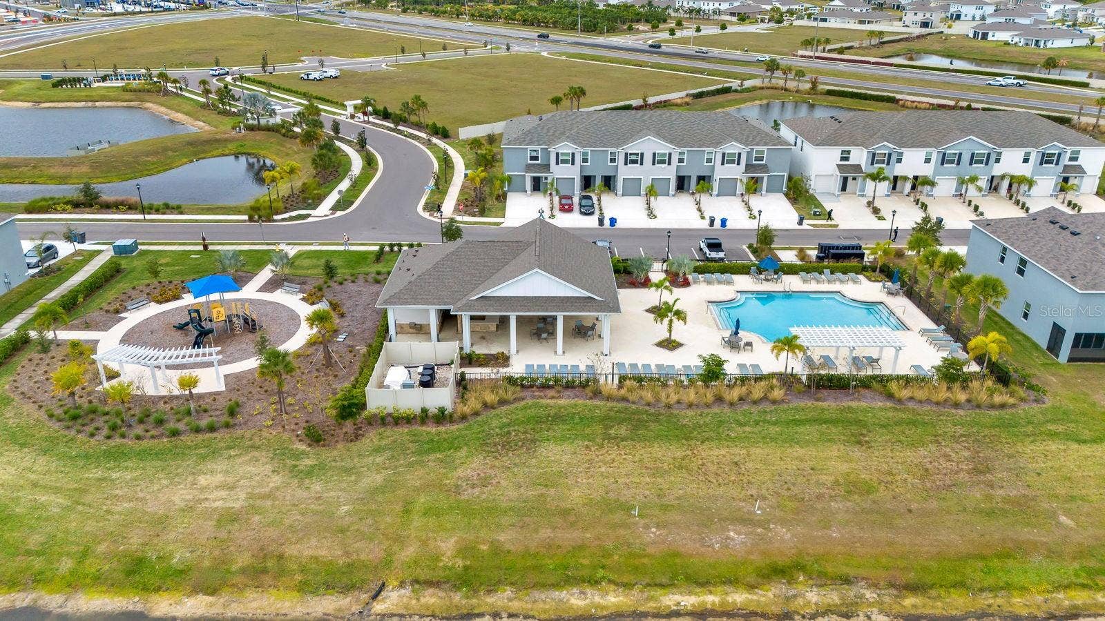 136 MANGROVE SHADE CIRCLE, Apollo Beach, FL 33572 136 MANGROVE SHADE CIRCLE, Apollo Beach, FL 33572