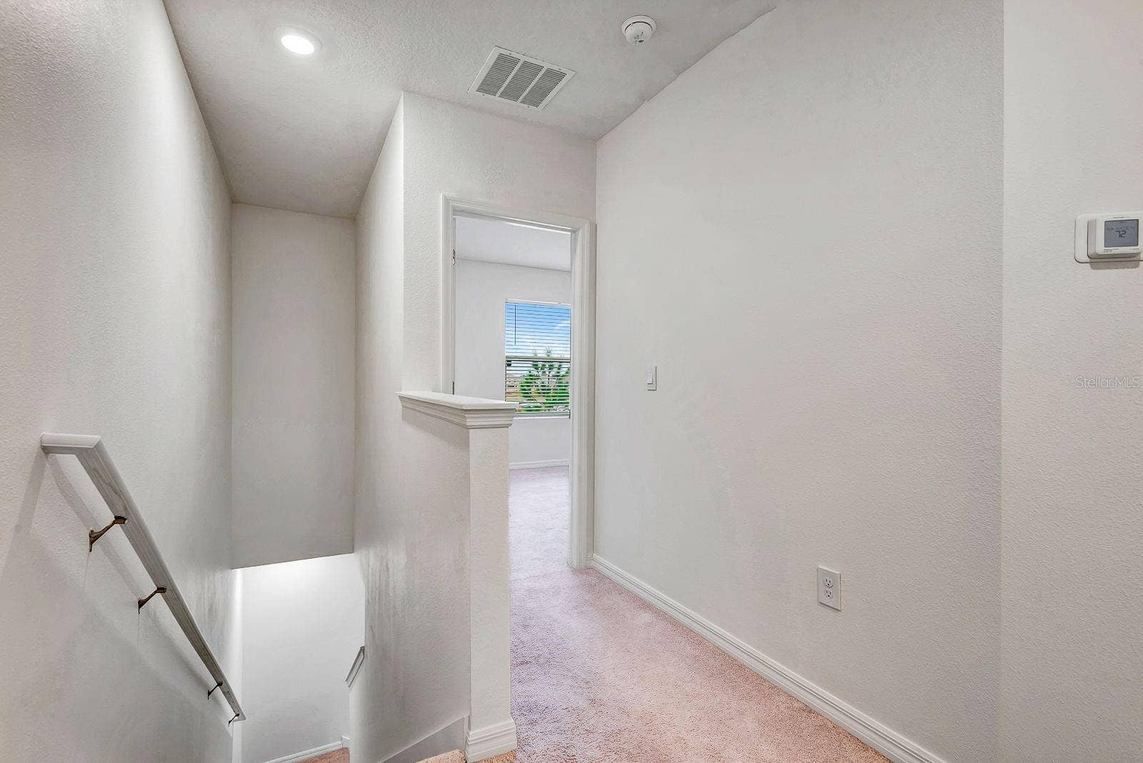 136 MANGROVE SHADE CIRCLE, Apollo Beach, FL 33572 136 MANGROVE SHADE CIRCLE, Apollo Beach, FL 33572