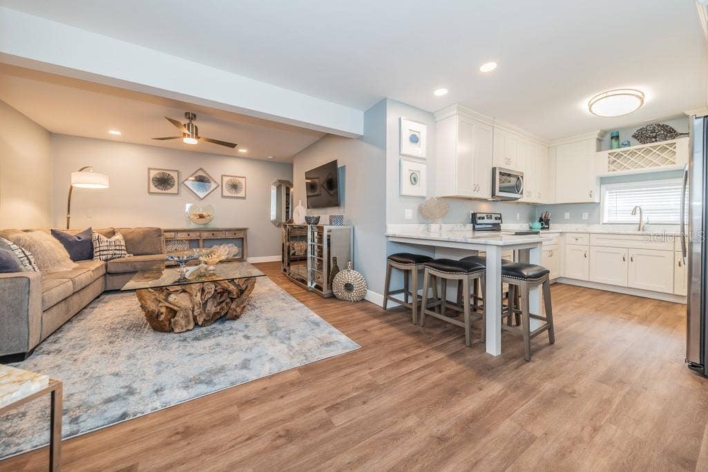 459 MAIN STREET, #A, Dunedin, FL 34698