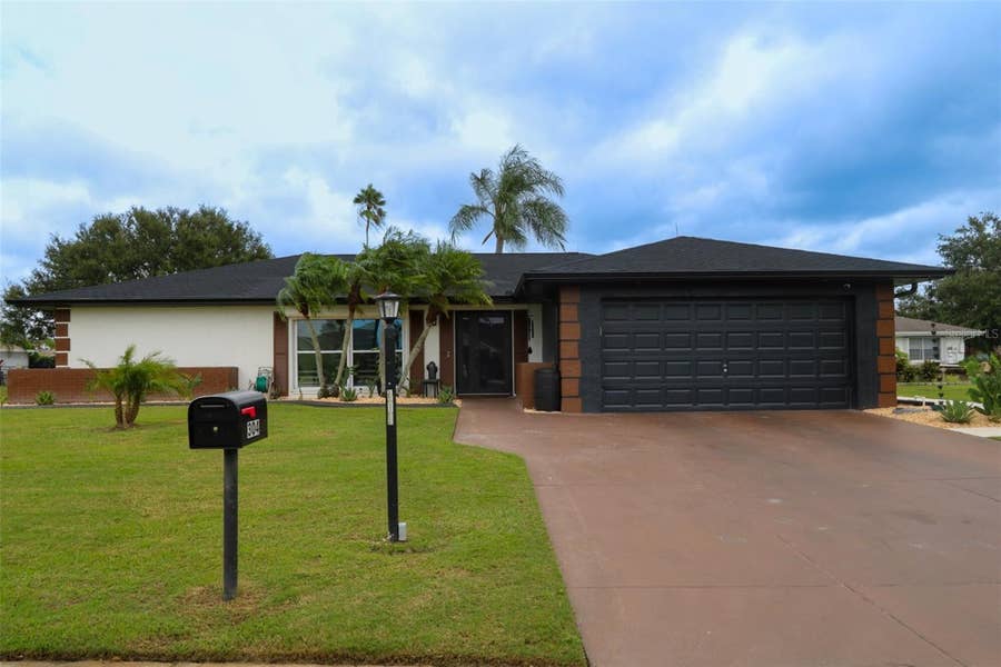 Property photo for 304 BROCKFIELD DRIVE, Sun City Center, FL