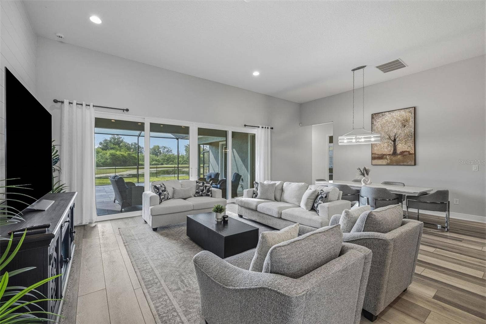 5254 WOLF CREEK DRIVE, Apollo Beach, FL 33572 5254 WOLF CREEK DRIVE, Apollo Beach, FL 33572