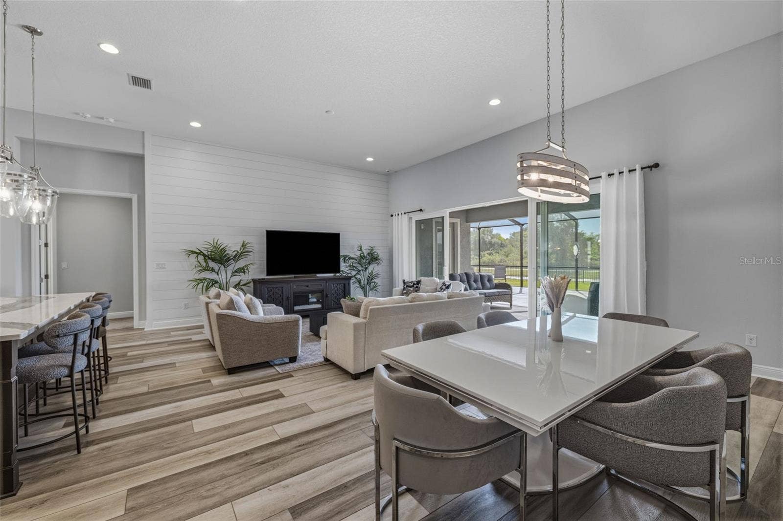 5254 WOLF CREEK DRIVE, Apollo Beach, FL 33572 5254 WOLF CREEK DRIVE, Apollo Beach, FL 33572