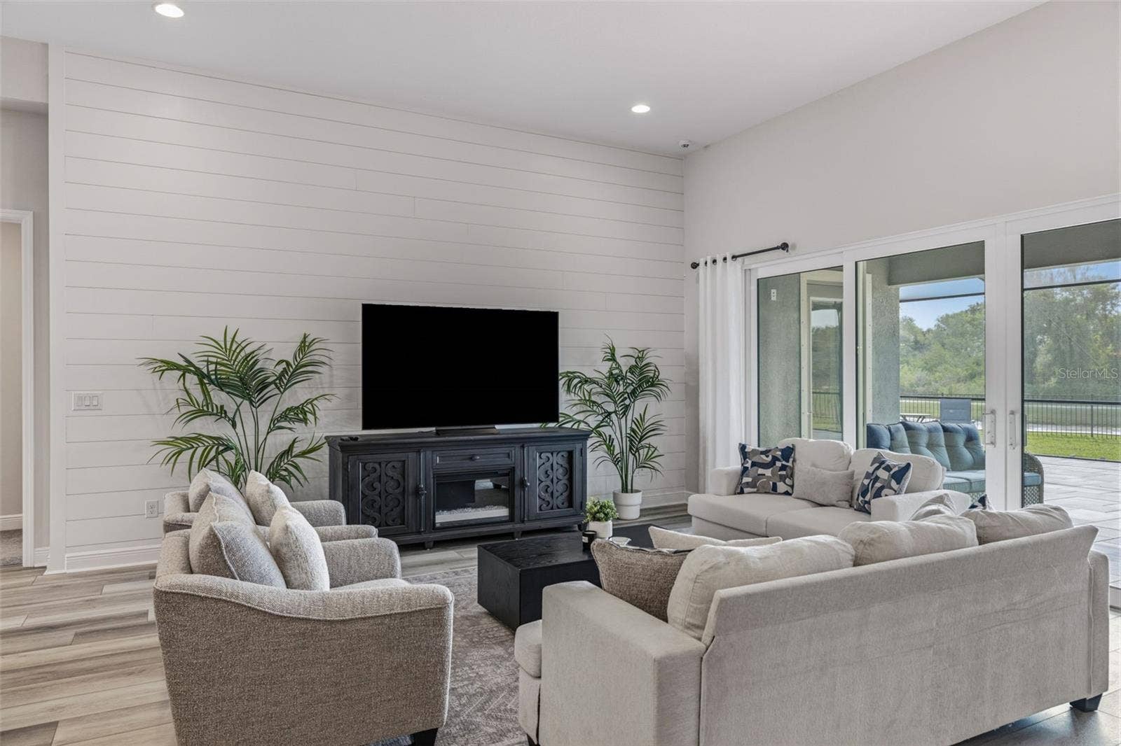 5254 WOLF CREEK DRIVE, Apollo Beach, FL 33572 5254 WOLF CREEK DRIVE, Apollo Beach, FL 33572