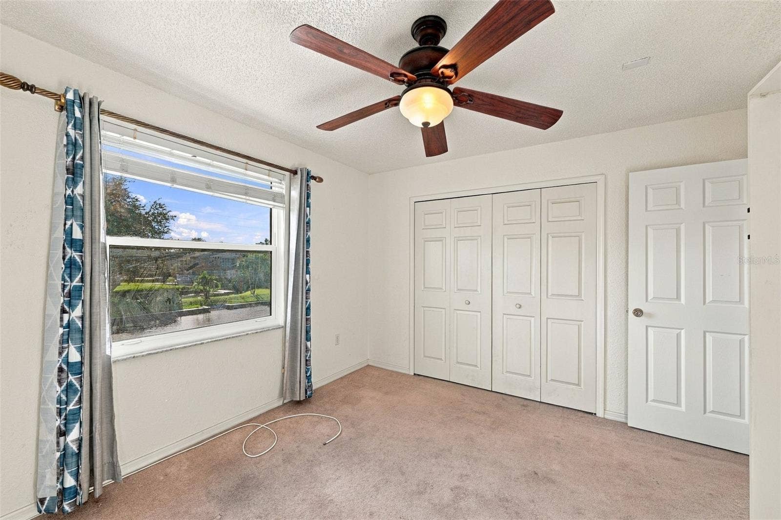 9049 ANTIGUA DRIVE, Seminole, FL 33777 9049 ANTIGUA DRIVE, Seminole, FL 33777