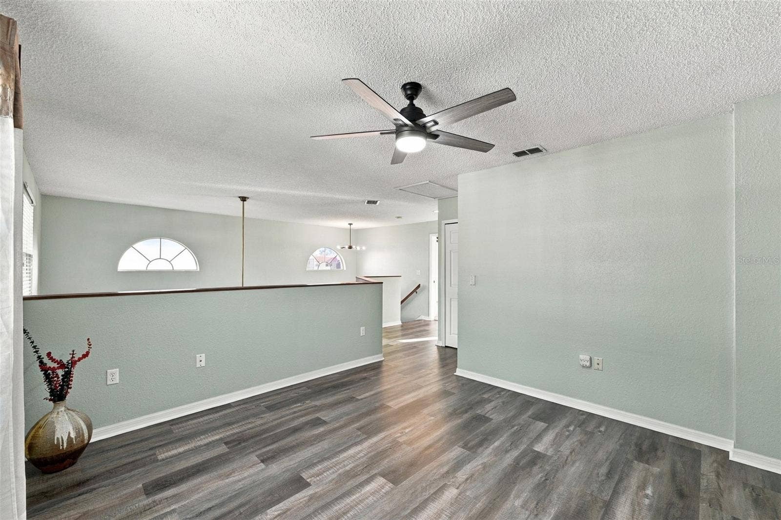 9049 ANTIGUA DRIVE, Seminole, FL 33777 9049 ANTIGUA DRIVE, Seminole, FL 33777