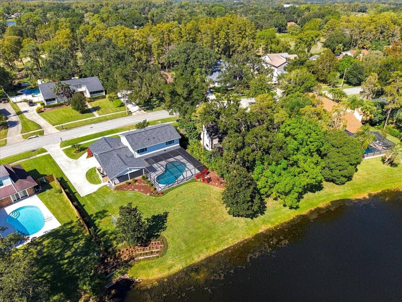 4110 CARROLLWOOD VILLAGE DRIVE, Tampa, FL 33618