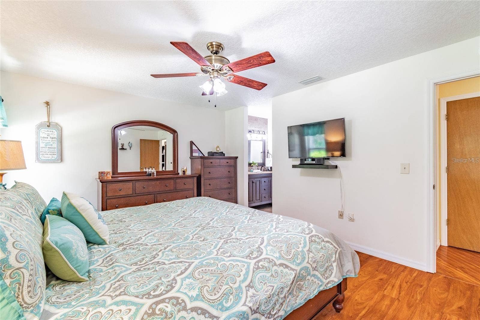 5318 LAS FLORES VIADUCT, New Port Richey, FL 34655 5318 LAS FLORES VIADUCT, New Port Richey, FL 34655