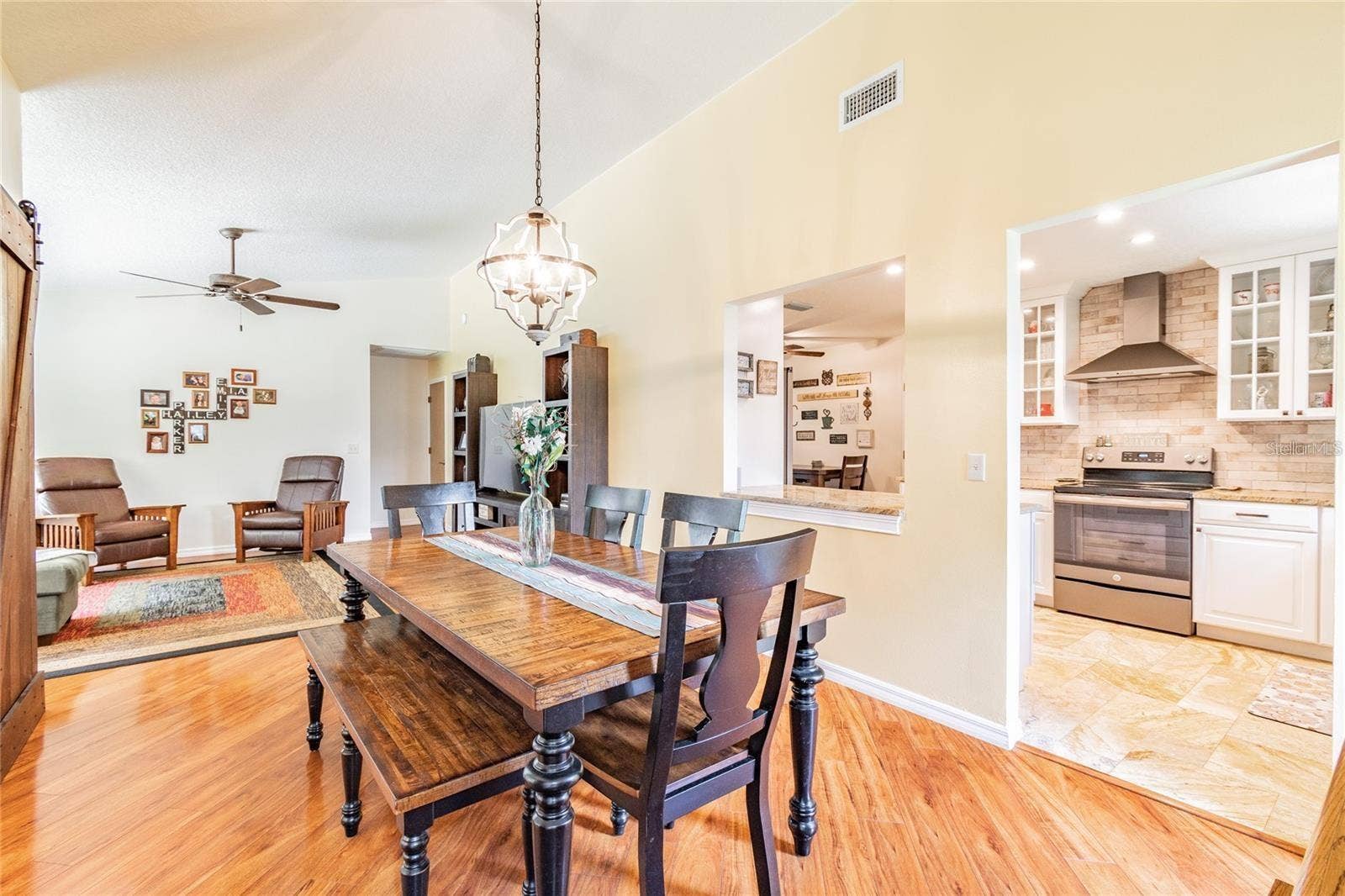 5318 LAS FLORES VIADUCT, New Port Richey, FL 34655 5318 LAS FLORES VIADUCT, New Port Richey, FL 34655