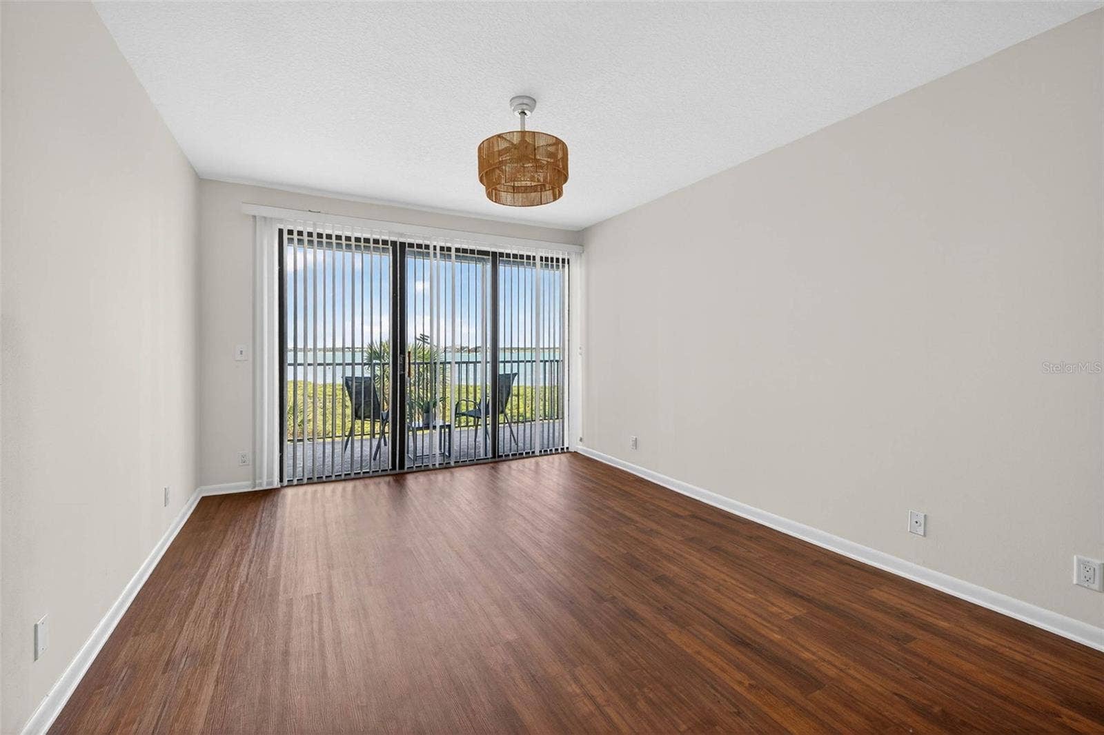 1501 GULF BOULEVARD, #205, Clearwater Beach, FL 33767 1501 GULF BOULEVARD, #205, Clearwater Beach, FL 33767