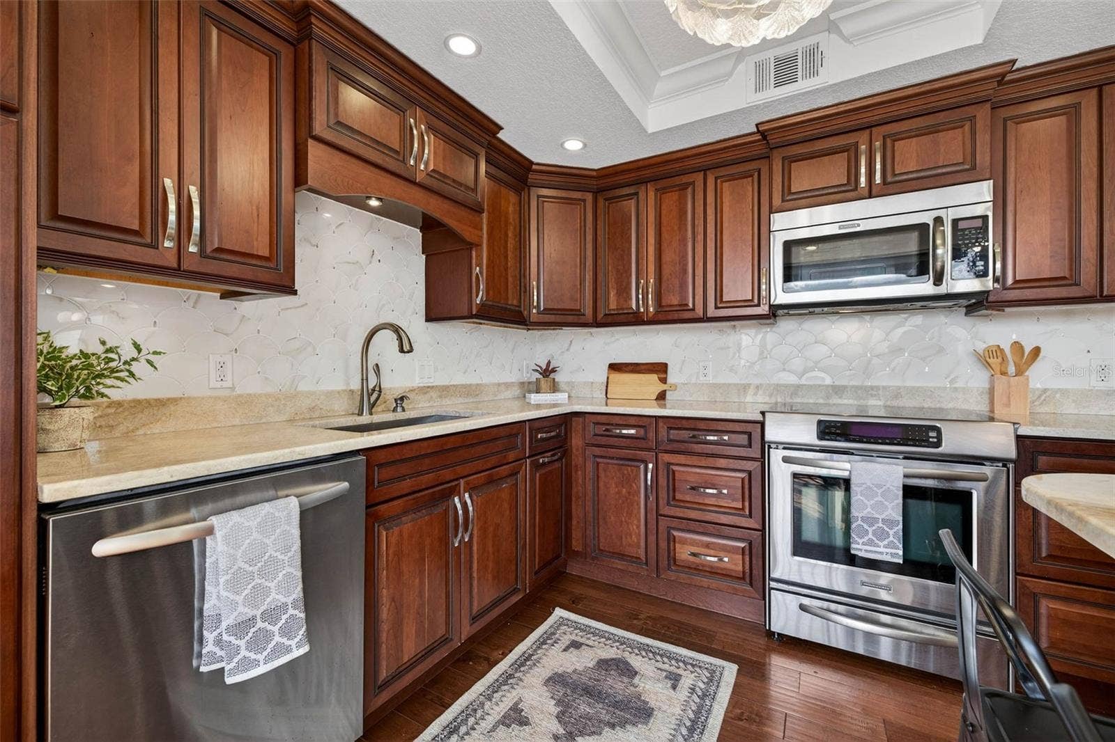 1501 GULF BOULEVARD, #205, Clearwater Beach, FL 33767 1501 GULF BOULEVARD, #205, Clearwater Beach, FL 33767
