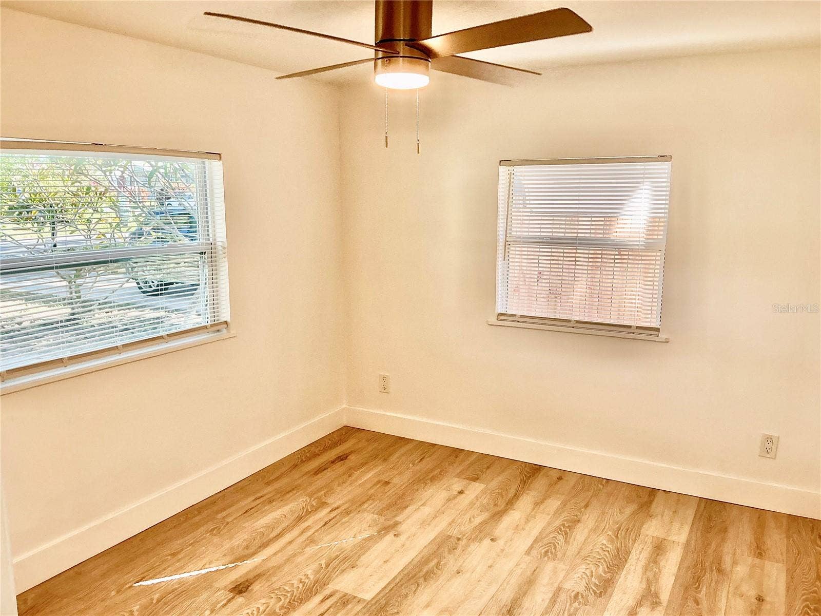 5320 43RD TERRACE N, St Petersburg, FL 33709 5320 43RD TERRACE N, St Petersburg, FL 33709