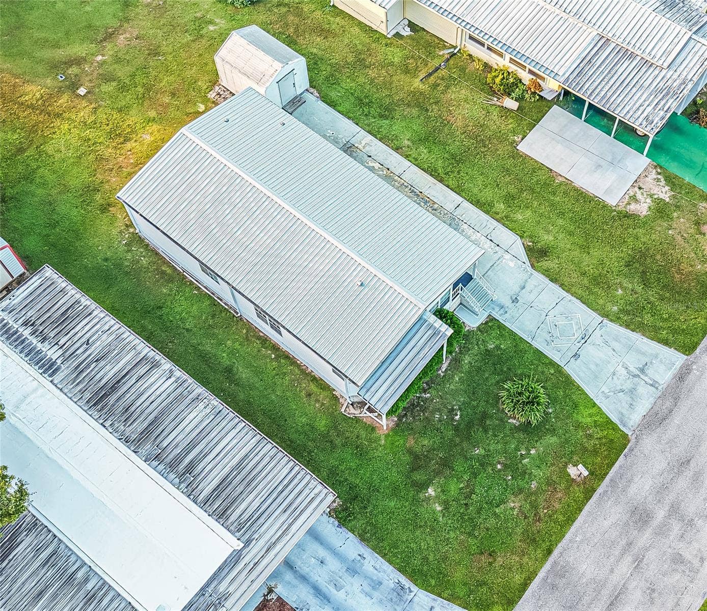 5425 BETMAR DRIVE, Zephyrhills, FL 33542 5425 BETMAR DRIVE, Zephyrhills, FL 33542