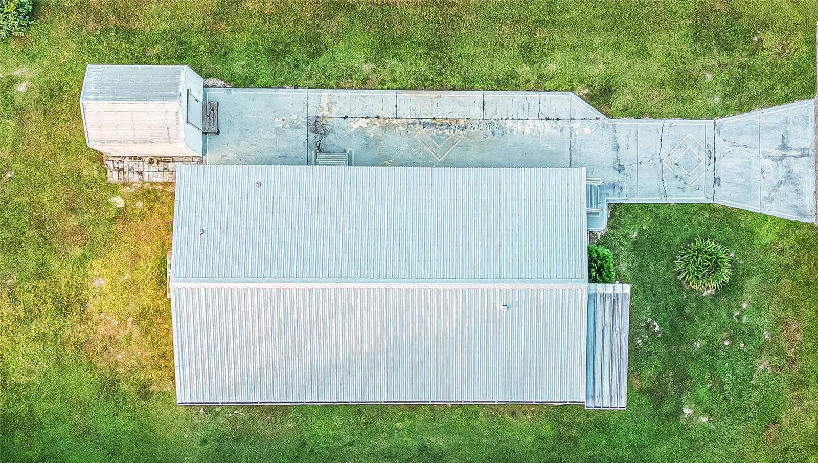 5425 BETMAR DRIVE, Zephyrhills, FL 33542 5425 BETMAR DRIVE, Zephyrhills, FL 33542