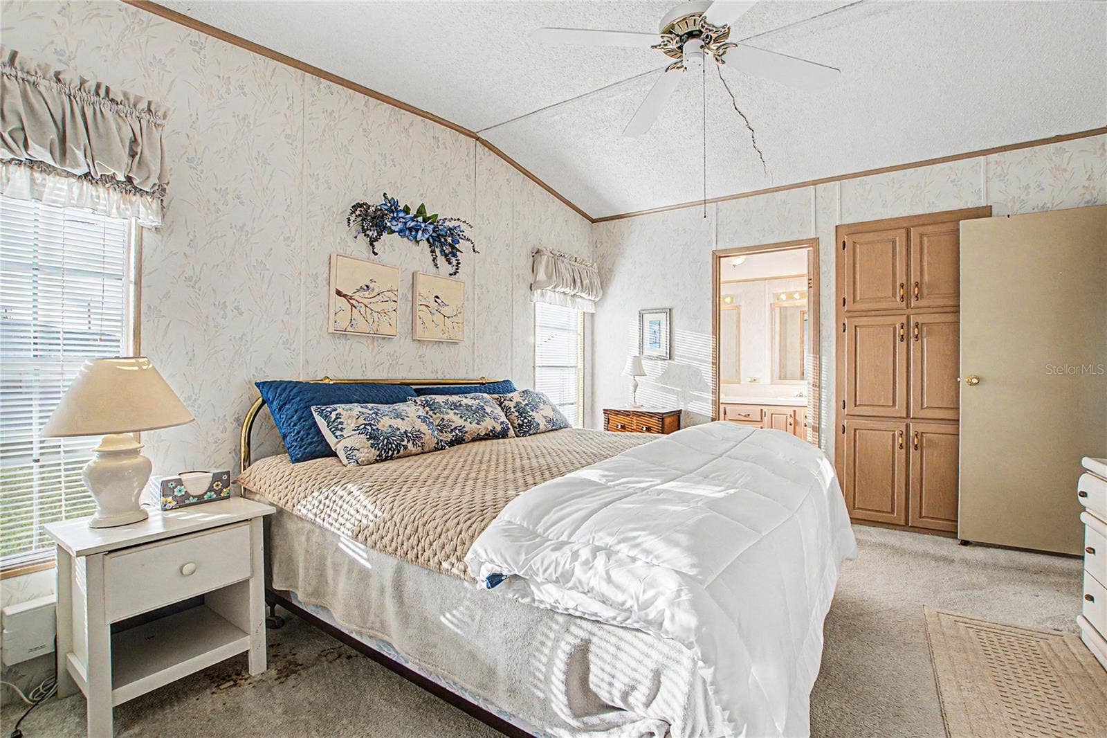 5425 BETMAR DRIVE, Zephyrhills, FL 33542 5425 BETMAR DRIVE, Zephyrhills, FL 33542