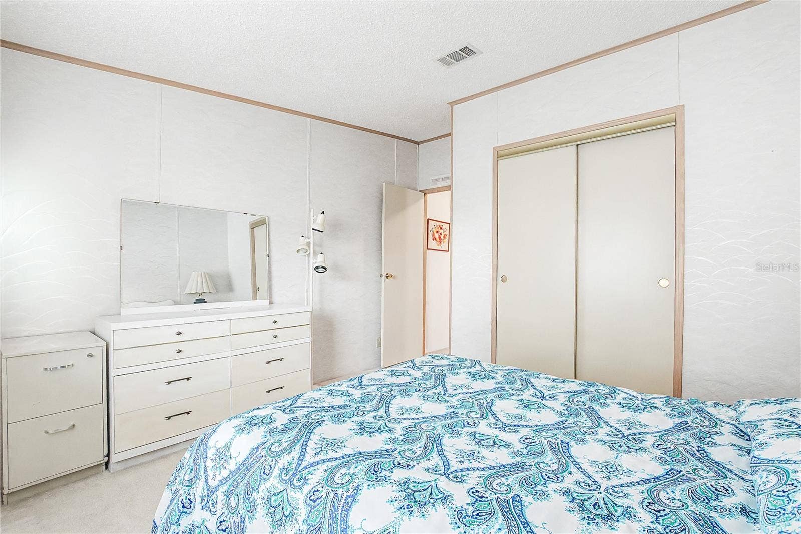 5425 BETMAR DRIVE, Zephyrhills, FL 33542 5425 BETMAR DRIVE, Zephyrhills, FL 33542