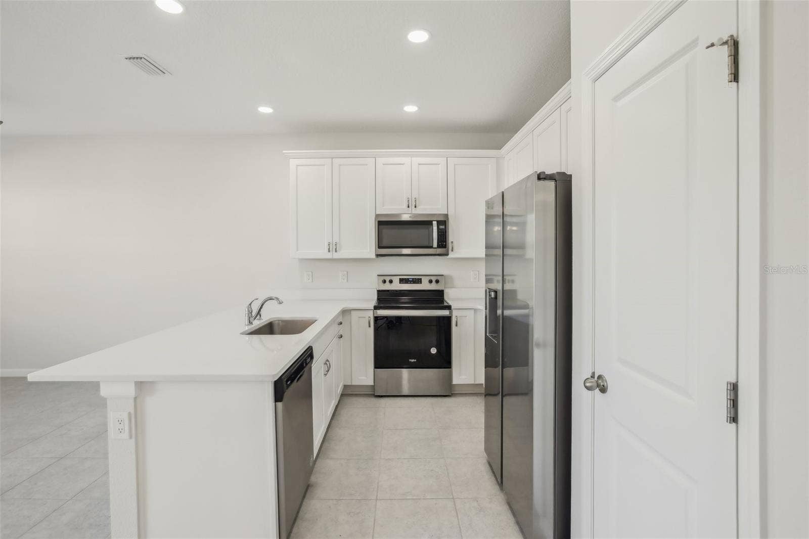 10912 QUICKWATER COURT, Riverview, FL 33569 Kitchen