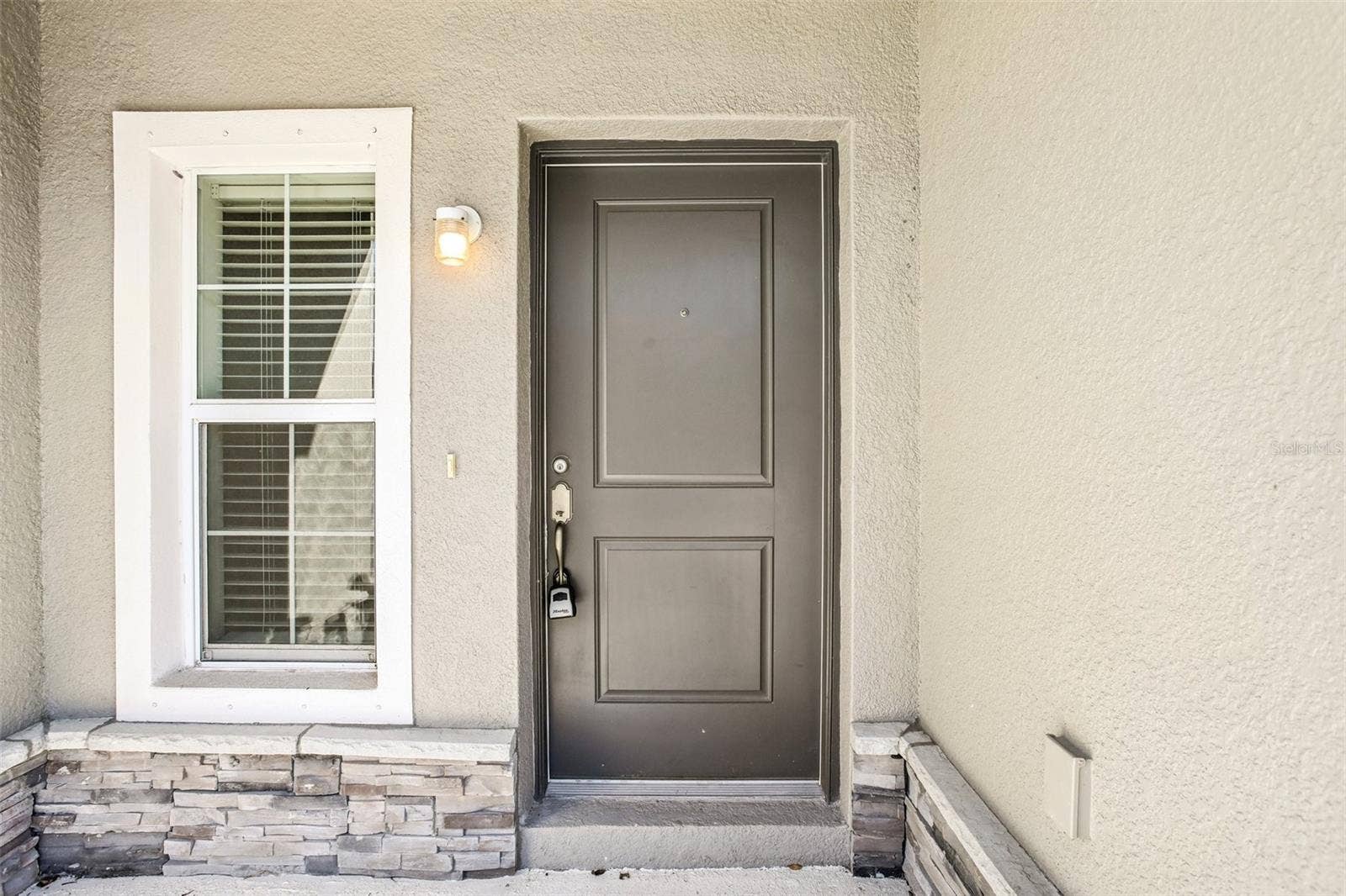 10912 QUICKWATER COURT, Riverview, FL 33569 10912 QUICKWATER COURT, Riverview, FL 33569