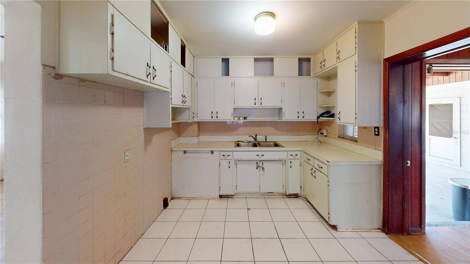 3302 W PAXTON AVENUE, Tampa, FL 33611 3302 W PAXTON AVENUE, Tampa, FL 33611