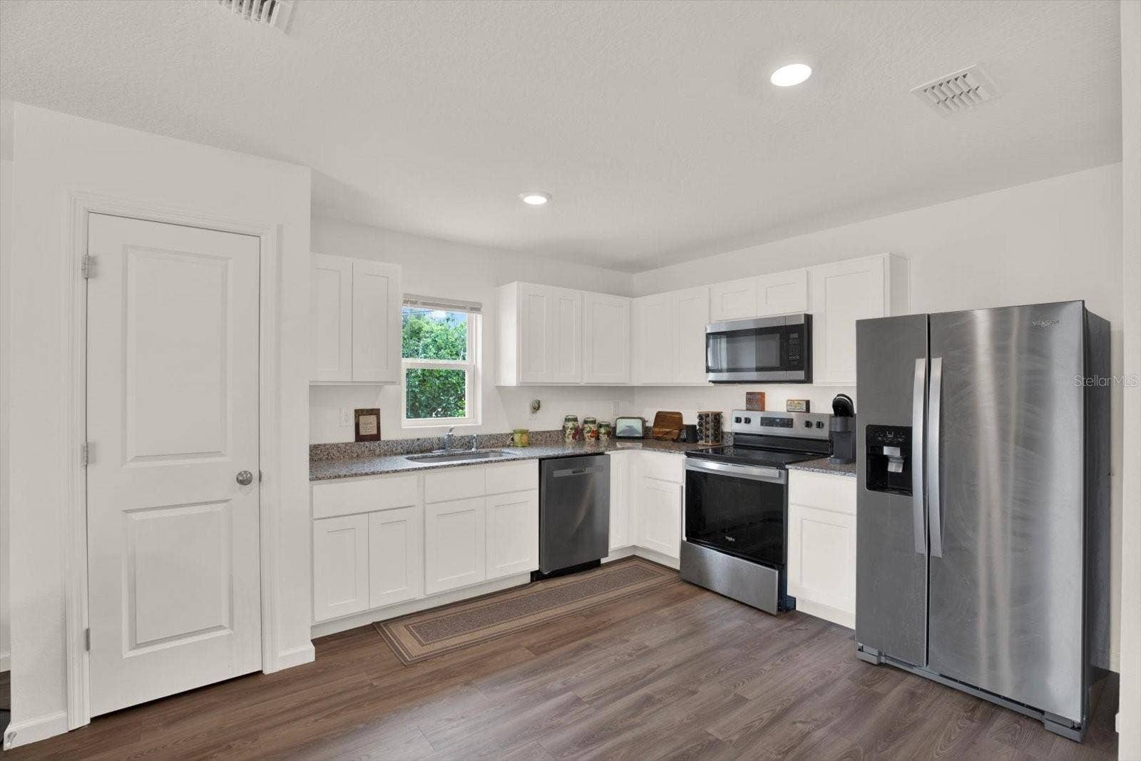 7153 APACHE TRAIL, Spring Hill, FL 34606 7153 APACHE TRAIL, Spring Hill, FL 34606