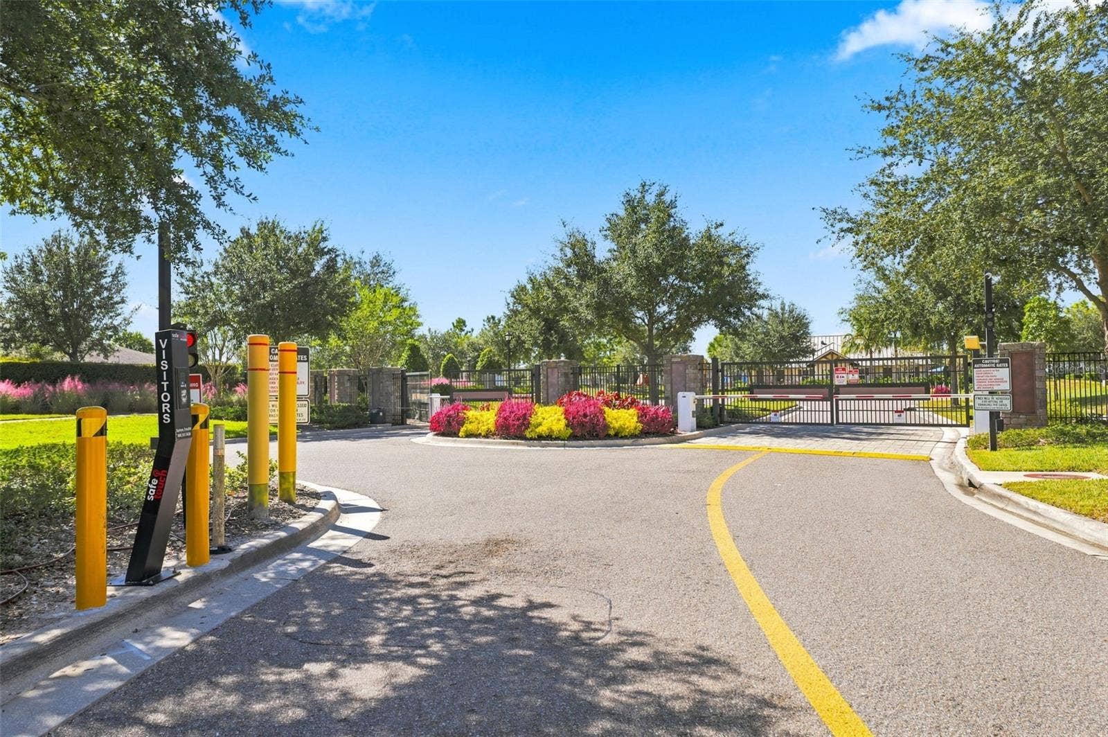 11417 BLUE WOODS DRIVE, Riverview, FL 33569 11417 BLUE WOODS DRIVE, Riverview, FL 33569