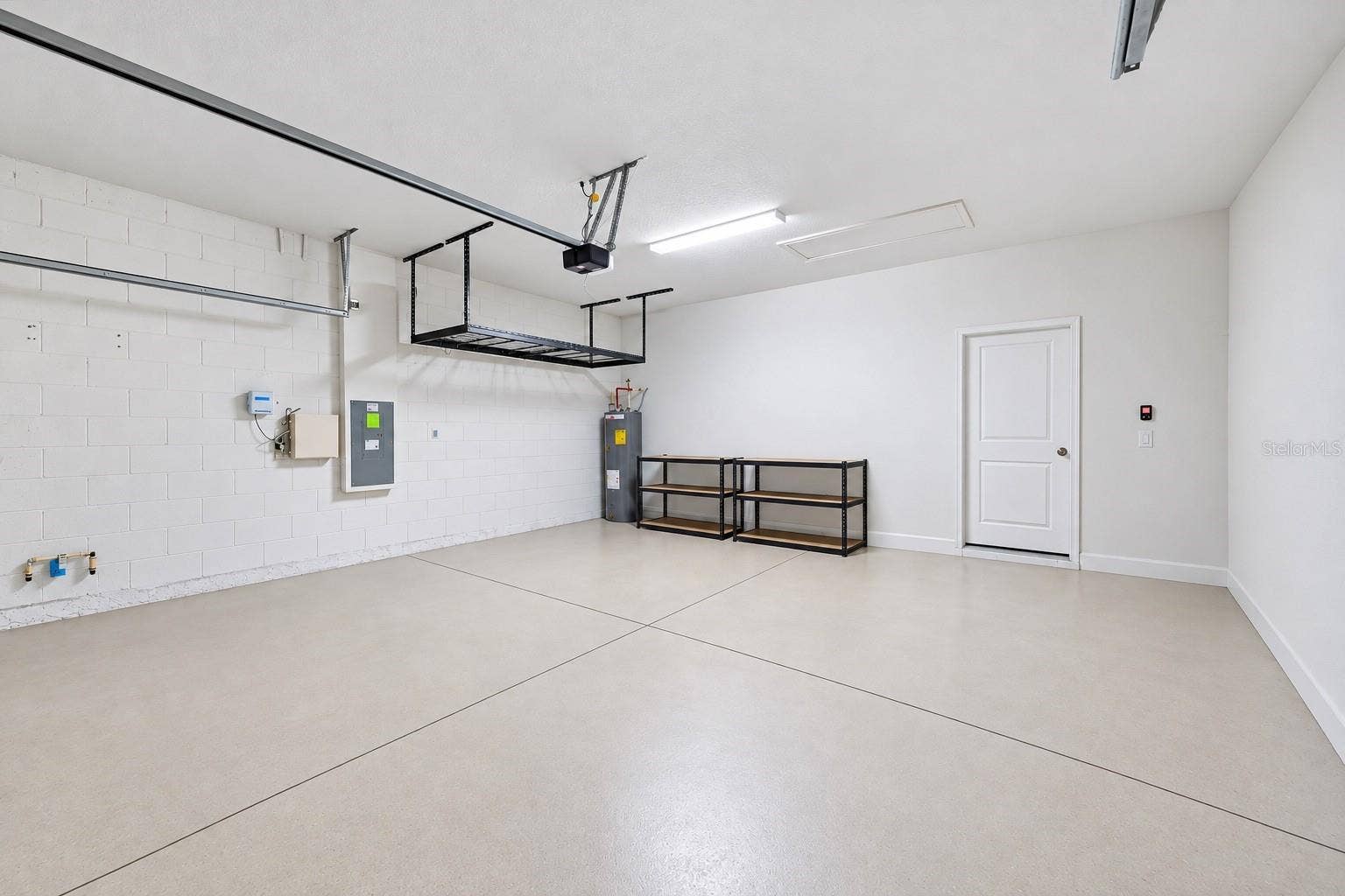 11417 BLUE WOODS DRIVE, Riverview, FL 33569 11417 BLUE WOODS DRIVE, Riverview, FL 33569