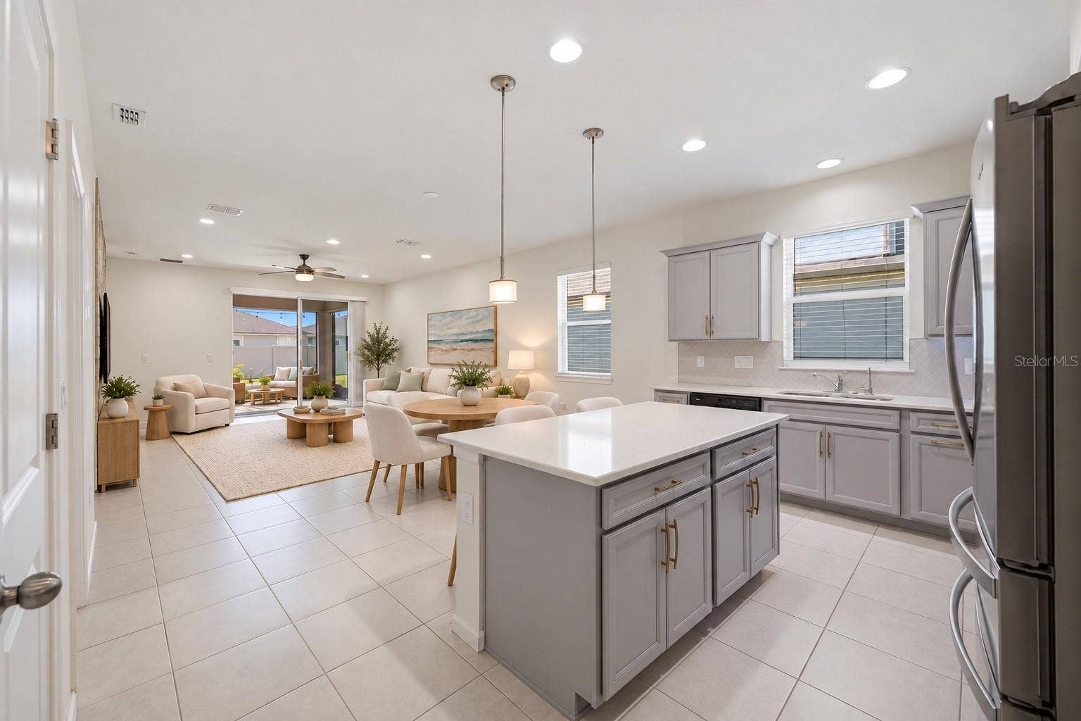 11417 BLUE WOODS DRIVE, Riverview, FL 33569 11417 BLUE WOODS DRIVE, Riverview, FL 33569
