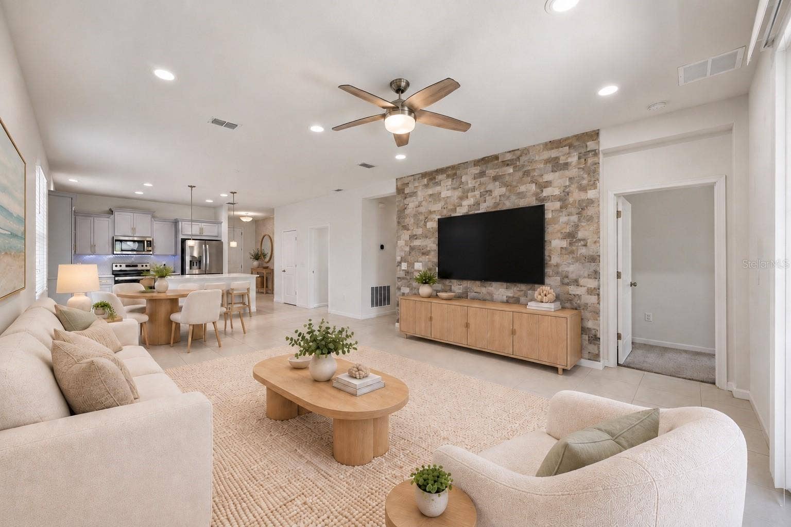 11417 BLUE WOODS DRIVE, Riverview, FL 33569 11417 BLUE WOODS DRIVE, Riverview, FL 33569