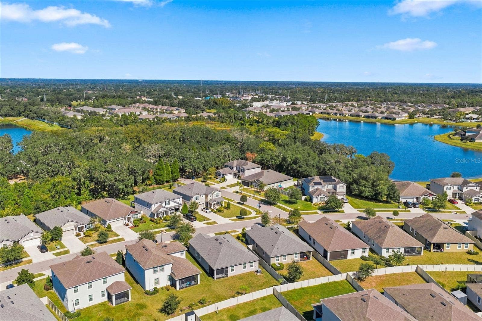 11417 BLUE WOODS DRIVE, Riverview, FL 33569 11417 BLUE WOODS DRIVE, Riverview, FL 33569