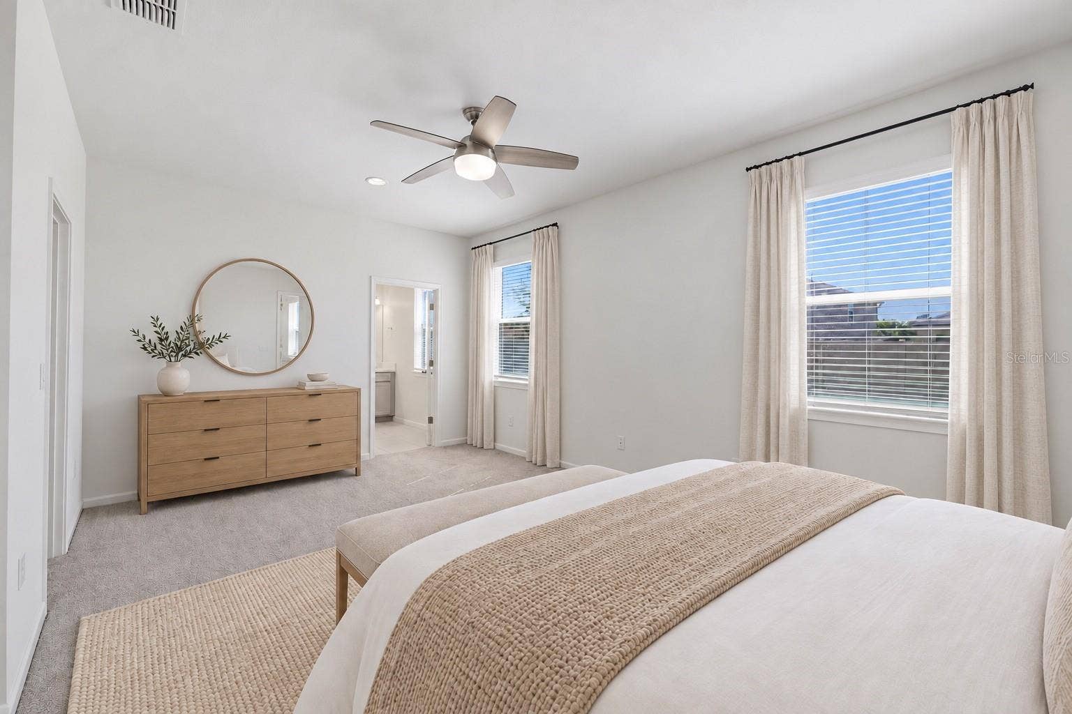 11417 BLUE WOODS DRIVE, Riverview, FL 33569 11417 BLUE WOODS DRIVE, Riverview, FL 33569