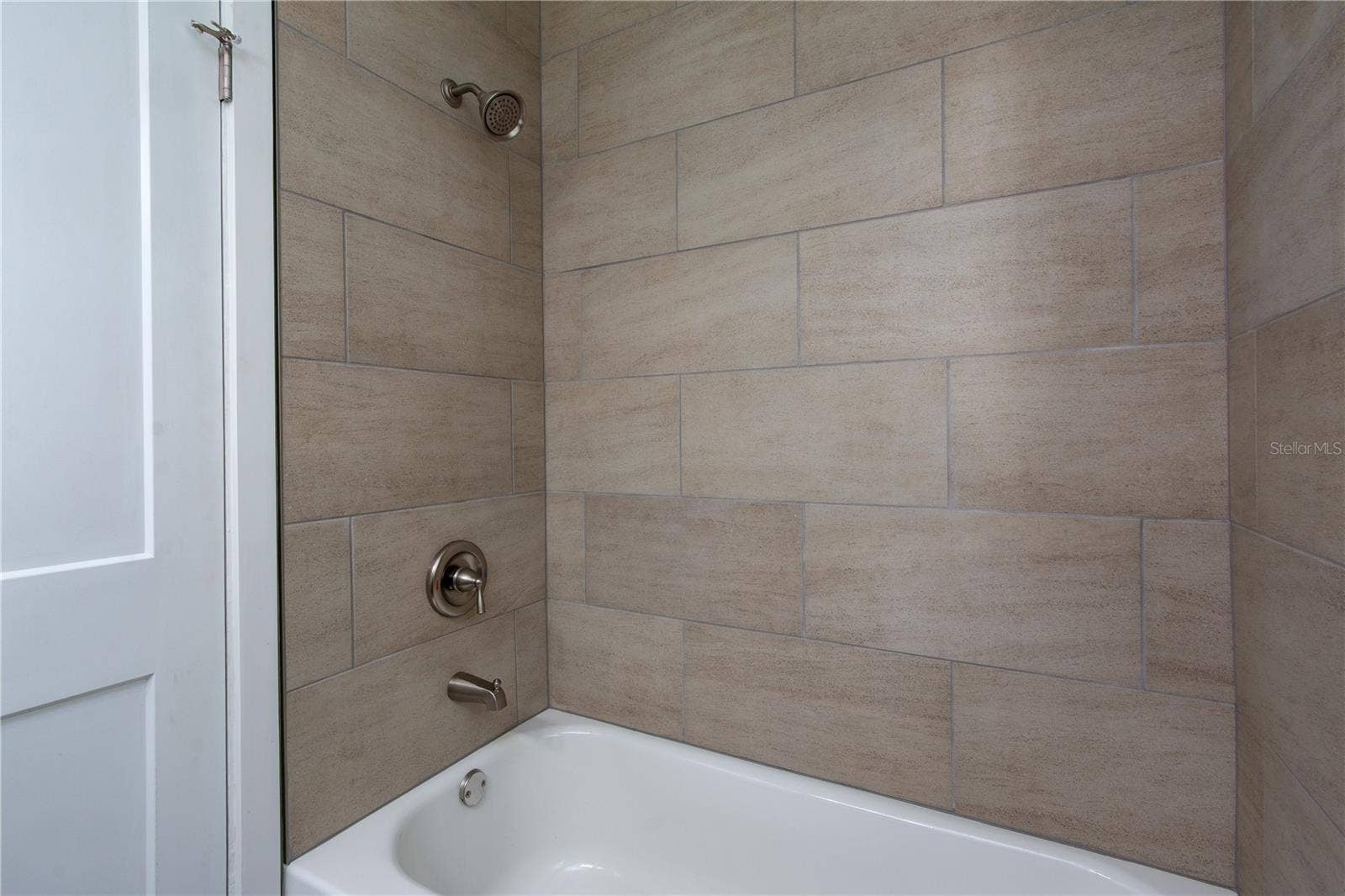 750 BAY ESPLANADE, Clearwater Beach, FL 33767 750 BAY ESPLANADE, Clearwater Beach, FL 33767