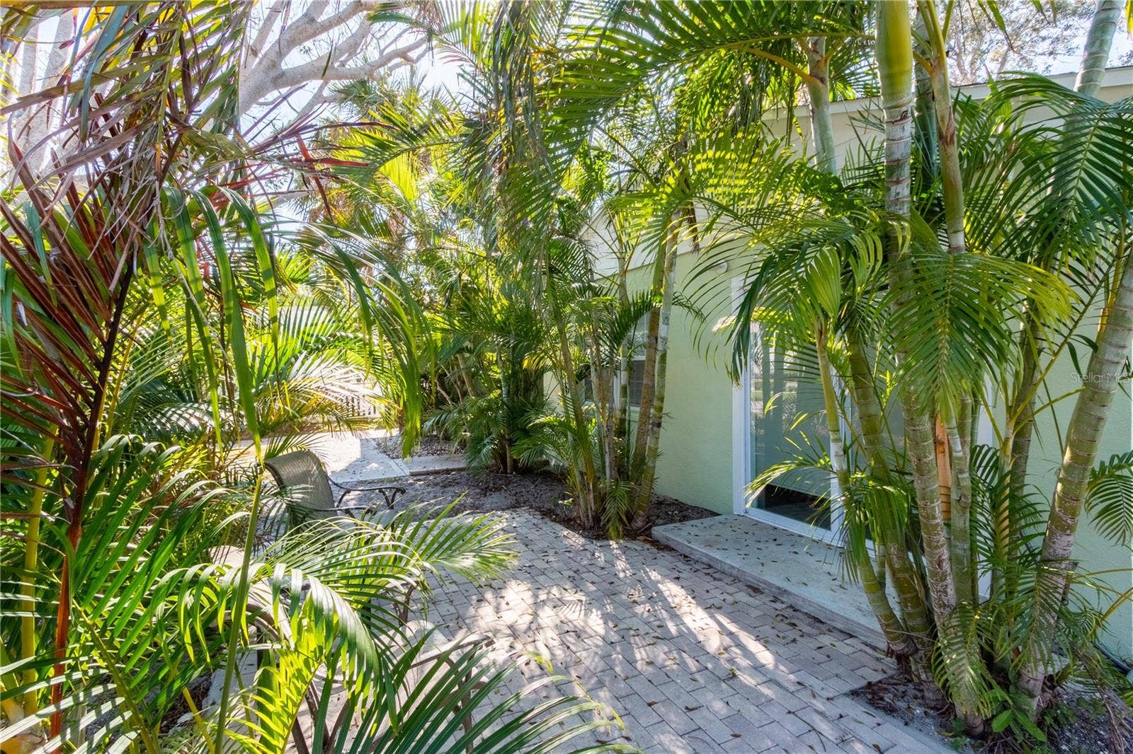 750 BAY ESPLANADE, Clearwater Beach, FL 33767 750 BAY ESPLANADE, Clearwater Beach, FL 33767